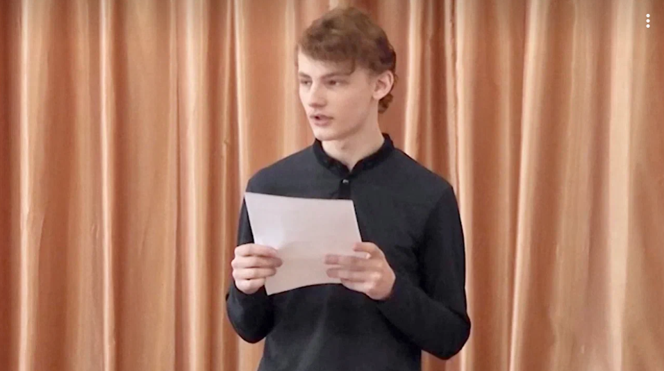 Отборочная игра «Страницы’23» прошла в школе № 25 города Луганска