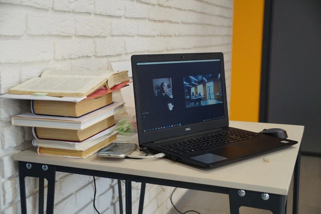 В Нижнем Новгороде прошел отборочный матч чемпионата по чтению вслух среди старшеклассников «Страница’23»